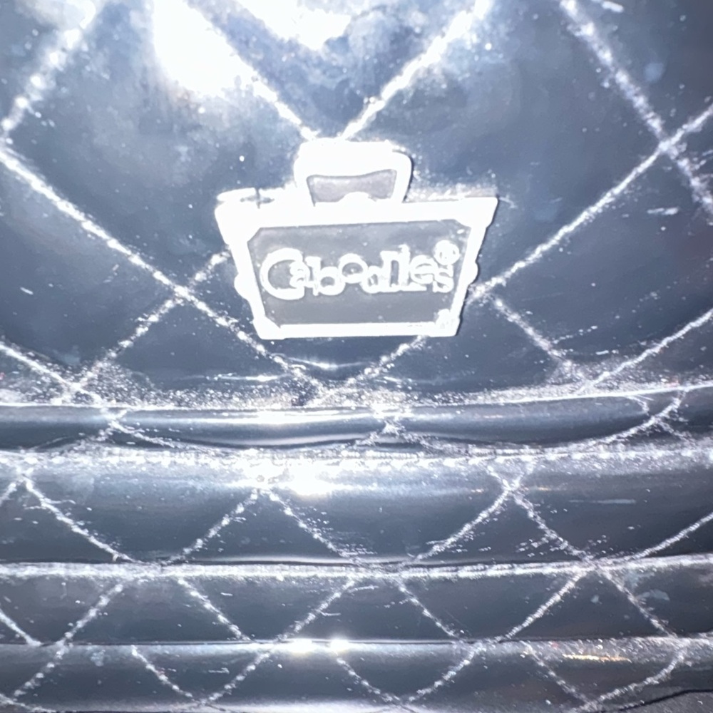 Caboodles Glossy Black Quilted Cosmetic Case - Picture 4 of 13